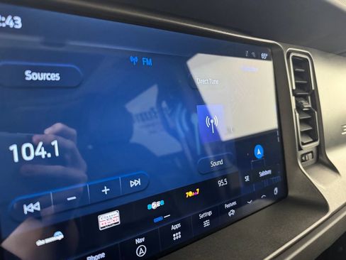 Used 2025 Ford Bronco Badlands AWD/4WD image 15