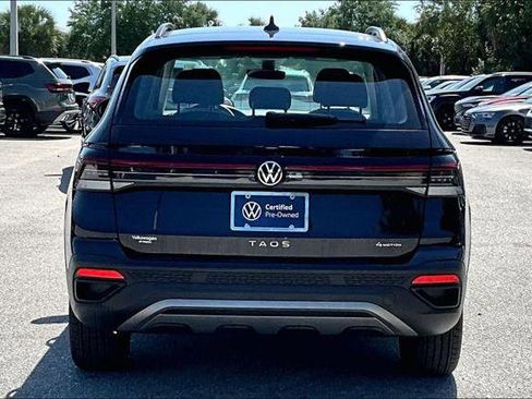 Used 2025 Volkswagen Taos S AWD/4WD image 6