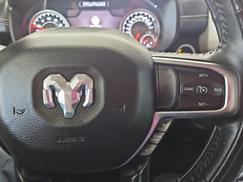 Used 2020 RAM 1500 Laramie image 10