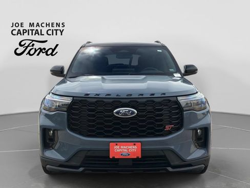 Used 2025 Ford Explorer ST w/ Sun And Sound Package AWD/4WD image 10