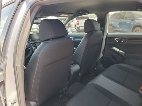 Used 2025 Honda Civic Sport image 16