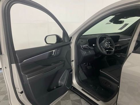 New 2026 Buick Enclave Sport Touring w/ Power Package FWD image 26