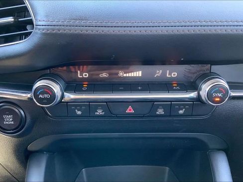 Used 2022 MAZDA MAZDA3 s AWD/4WD image 31