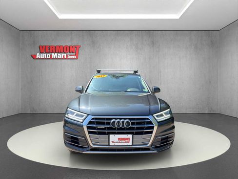 Used 2019 Audi Q5 2.0T Premium Plus w/ Premium Plus Package AWD/4WD image 2