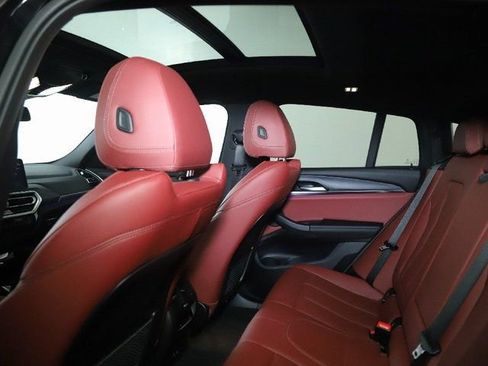 Certified 2024 BMW X4 xDrive30i w/ Premium Package image 16