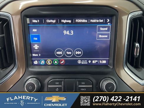 Used 2022 Chevrolet Silverado 1500 High Country AWD/4WD image 29