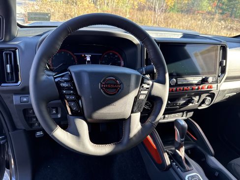 New 2026 Nissan Frontier PRO-4X w/ Pro-4x Convenience Package image 20