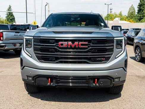 Used 2024 GMC Sierra 1500 AT4 w/ Technology Package image 2
