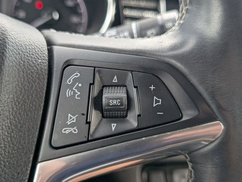 Used 2018 Buick Encore Essence image 13