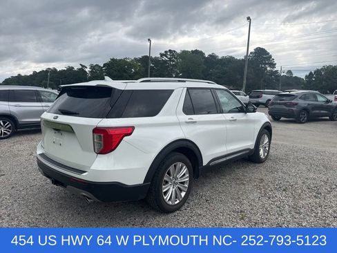 Certified 2022 Ford Explorer Limited w/ Equipment Group 301A RWD image 5