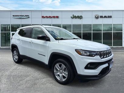Certified 2022 Jeep Compass Latitude w/ Convenience Group
