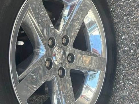 Used 2017 RAM 1500 Express RWD image 31