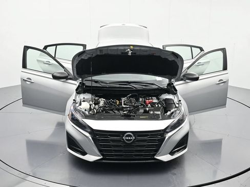 Certified 2025 Nissan Altima 2.5 SV FWD image 44