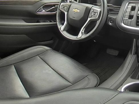 Used 2024 Chevrolet Tahoe LT w/ Luxury Package AWD/4WD image 24
