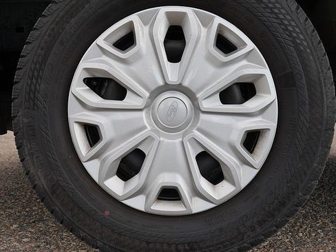 Used 2024 Ford Transit 250 Low Roof w/ Exterior Upgrade Package image 42