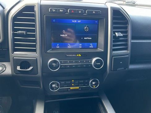 Used 2021 Ford Expedition Max XLT image 14