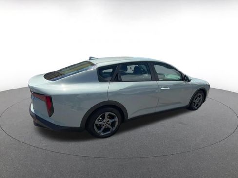 Used 2025 Kia K4 FWD image 14