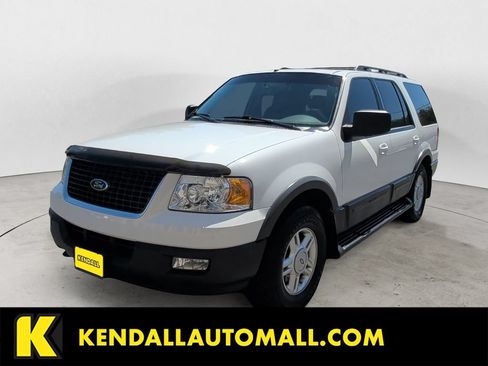 Used 2005 Ford Expedition XLT AWD/4WD image 1