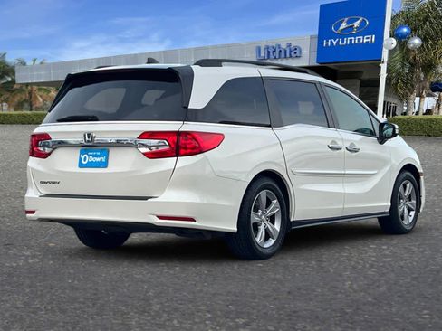 Used 2018 Honda Odyssey EX-L image 2