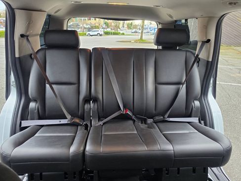 Used 2009 Chevrolet Tahoe LS w/ Skid Plate Package AWD/4WD image 18