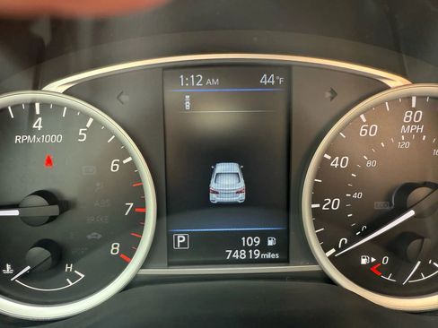 Used 2019 Nissan Sentra SR image 10