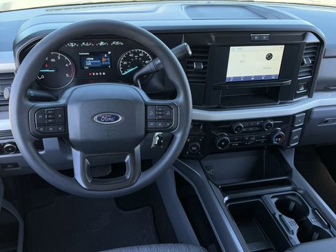 New 2026 Ford F250 XLT w/ FX4 Off-Road Package image 42