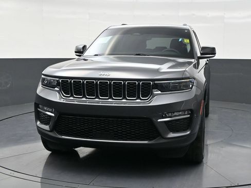 Used 2023 Jeep Grand Cherokee Limited image 8