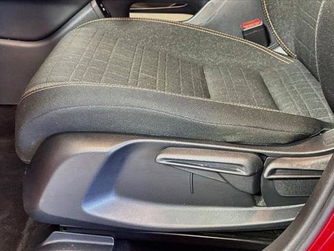 Used 2024 Honda HR-V Sport image 17