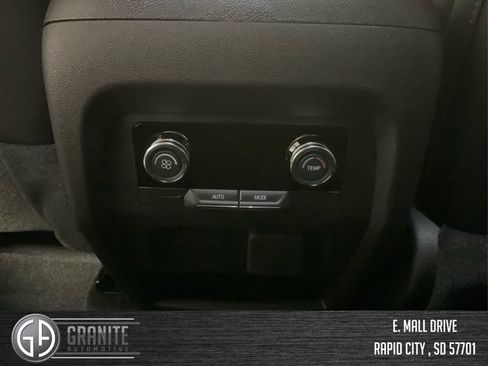 New 2026 Buick Enclave Sport Touring w/ Super Cruise Package image 20