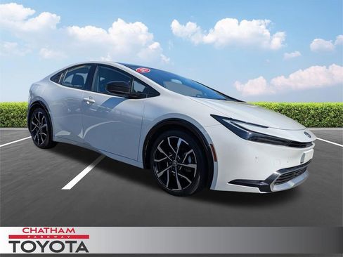 Used 2023 Toyota Prius Prime Premium image 1