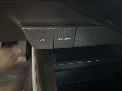 Used 2024 Toyota Camry LE image 23