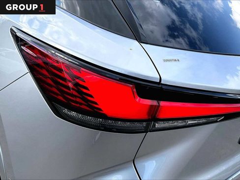 Certified 2023 Lexus RX 500h F Sport w/ Cold Area Package image 28