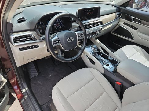 Used 2021 Kia Telluride EX w/ EX Premium Package AWD/4WD image 10