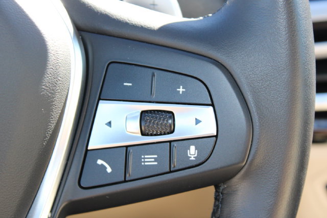 Used 2024 BMW 330e RWD image 17