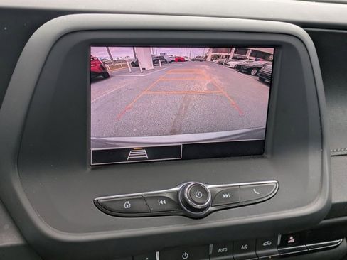 Used 2023 Chevrolet Camaro LT image 9