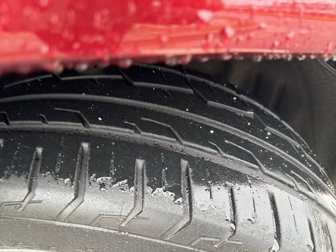 Used 2018 Jeep Grand Cherokee Limited RWD image 10