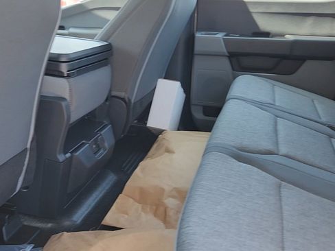 New 2025 Ford F550 4x4 Crew Cab image 23