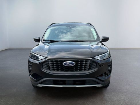 Used 2025 Ford Escape SE FWD image 8