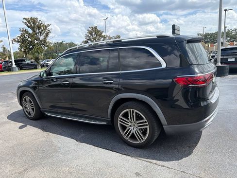 Used 2022 Mercedes-Benz GLS 450 4MATIC image 3