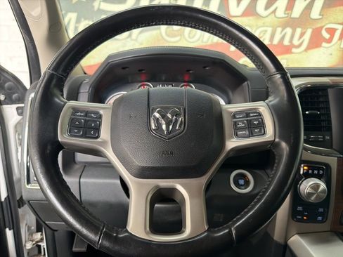 Used 2017 RAM 1500 Laramie w/ Convenience Group image 18