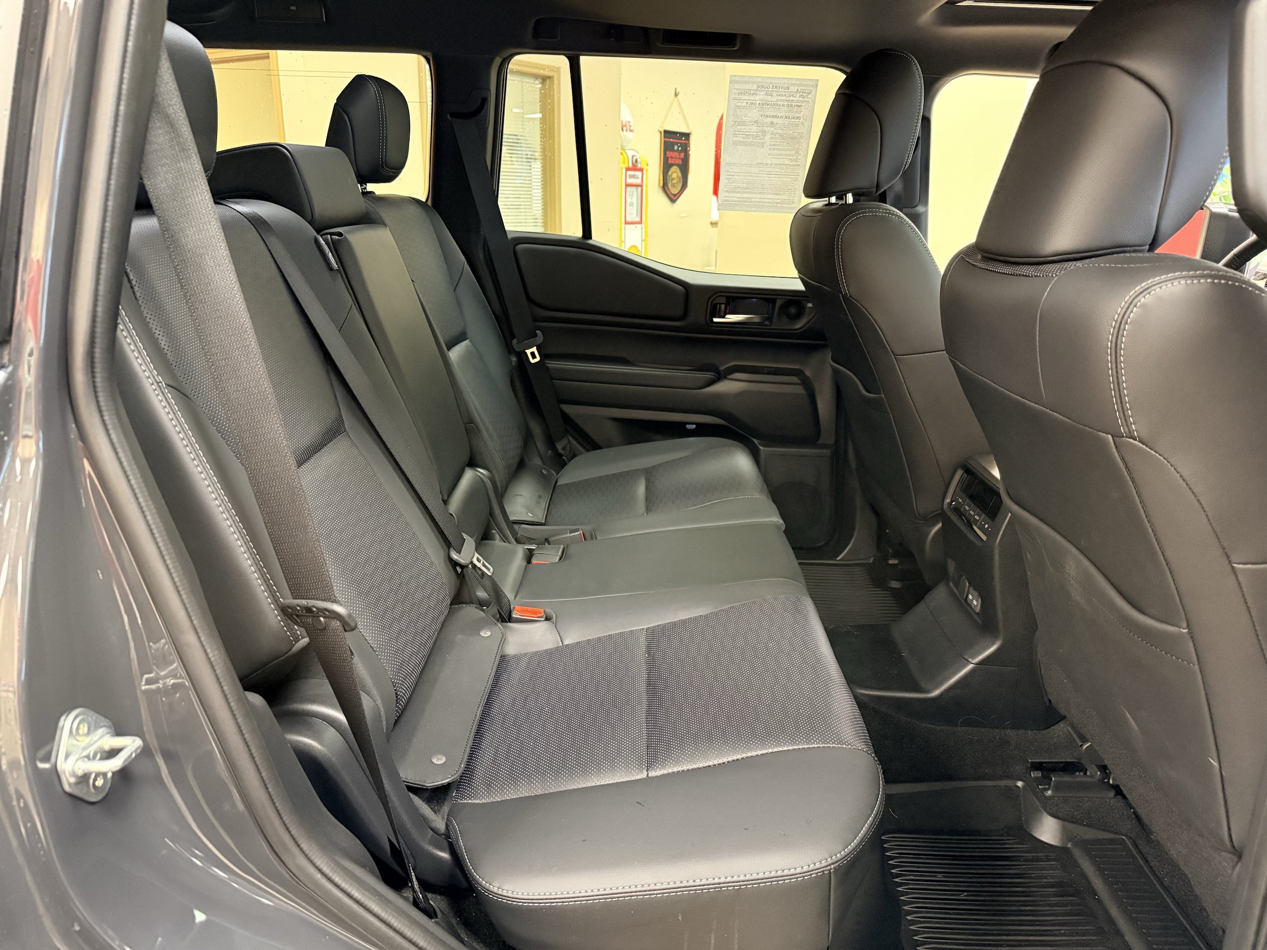 Used 2025 Toyota Land Cruiser w/ Premium Package AWD/4WD image 9