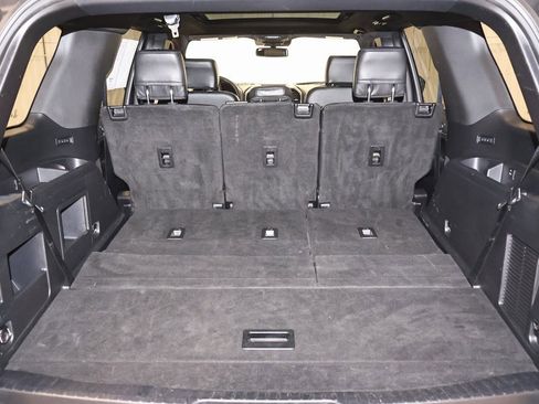 Certified 2019 Ford Expedition XLT w/ Equipment Group 202A image 42