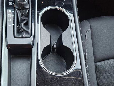 Used 2023 Nissan Altima 2.5 SV image 11