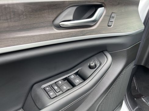 New 2025 Jeep Grand Cherokee L Limited w/ Black Appearance Package image 26