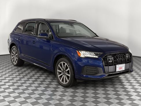 Used 2023 Audi Q7 2.0T Premium Plus w/ Premium Plus Package AWD/4WD image 7
