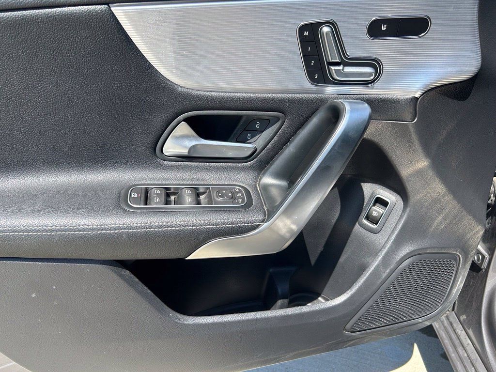Used 2021 Mercedes-Benz A 220 w/ Premium Package image 13