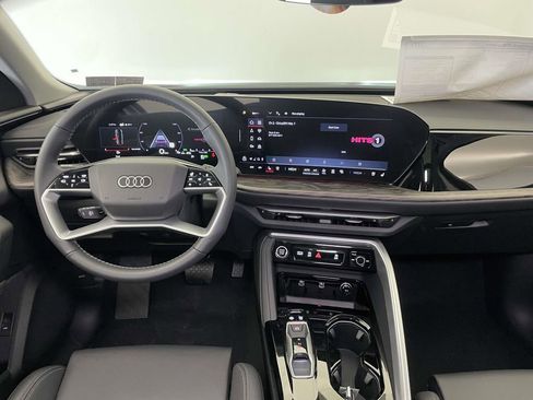 New 2025 Audi Q5 Premium Plus image 26