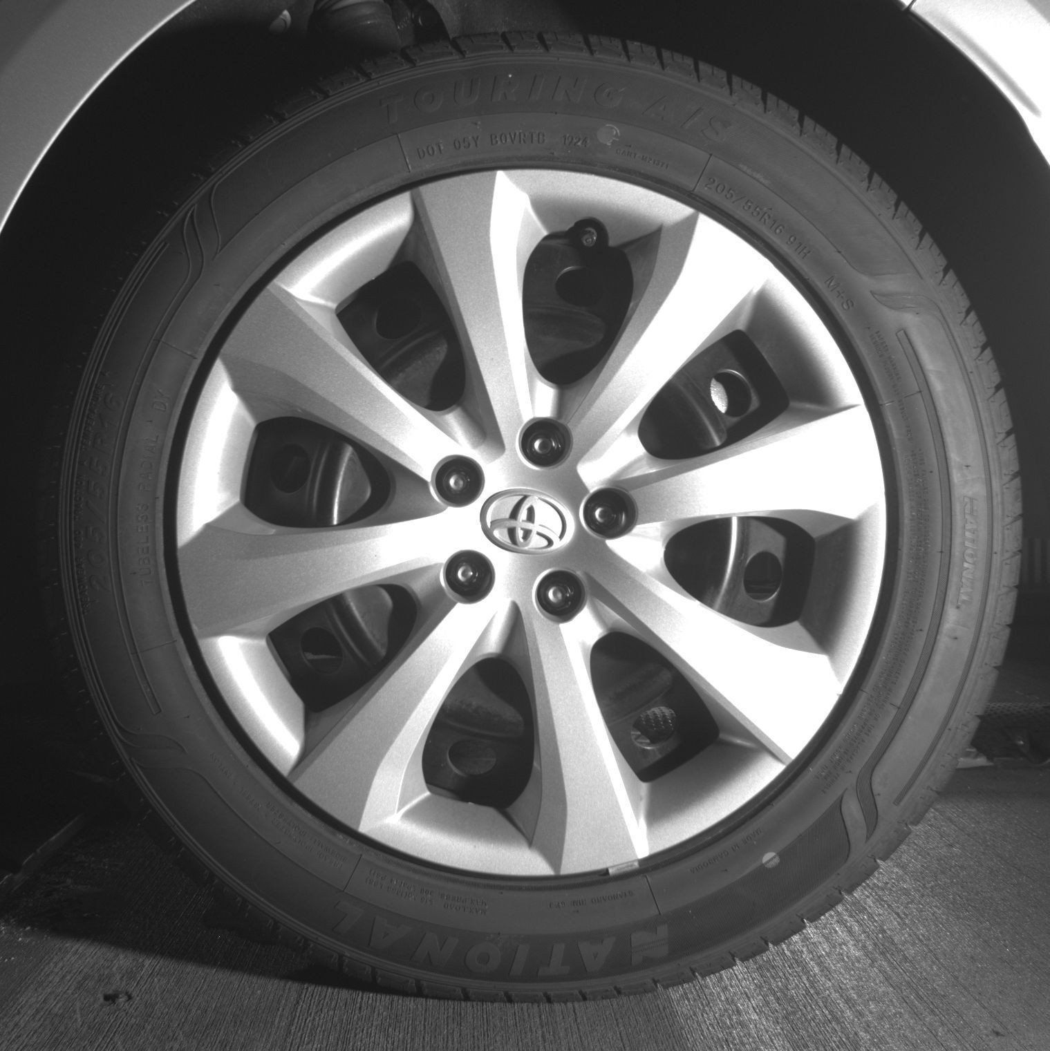 Used 2025 Toyota Corolla LE FWD image 16