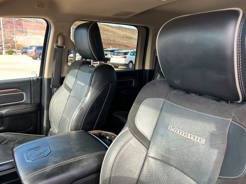 Used 2020 RAM 2500 Laramie image 16