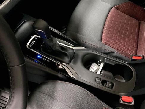 Certified 2026 Toyota Corolla SE FWD image 18